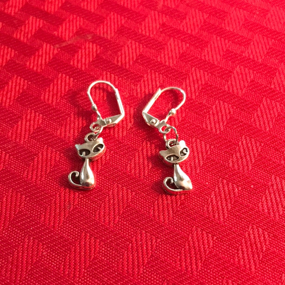 Cat earrings
